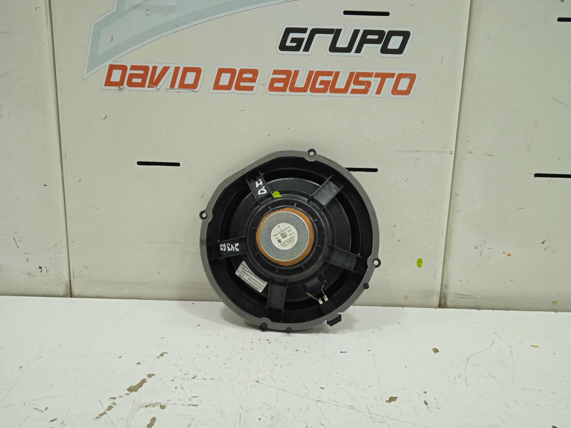 No identificado tesla model s basis
