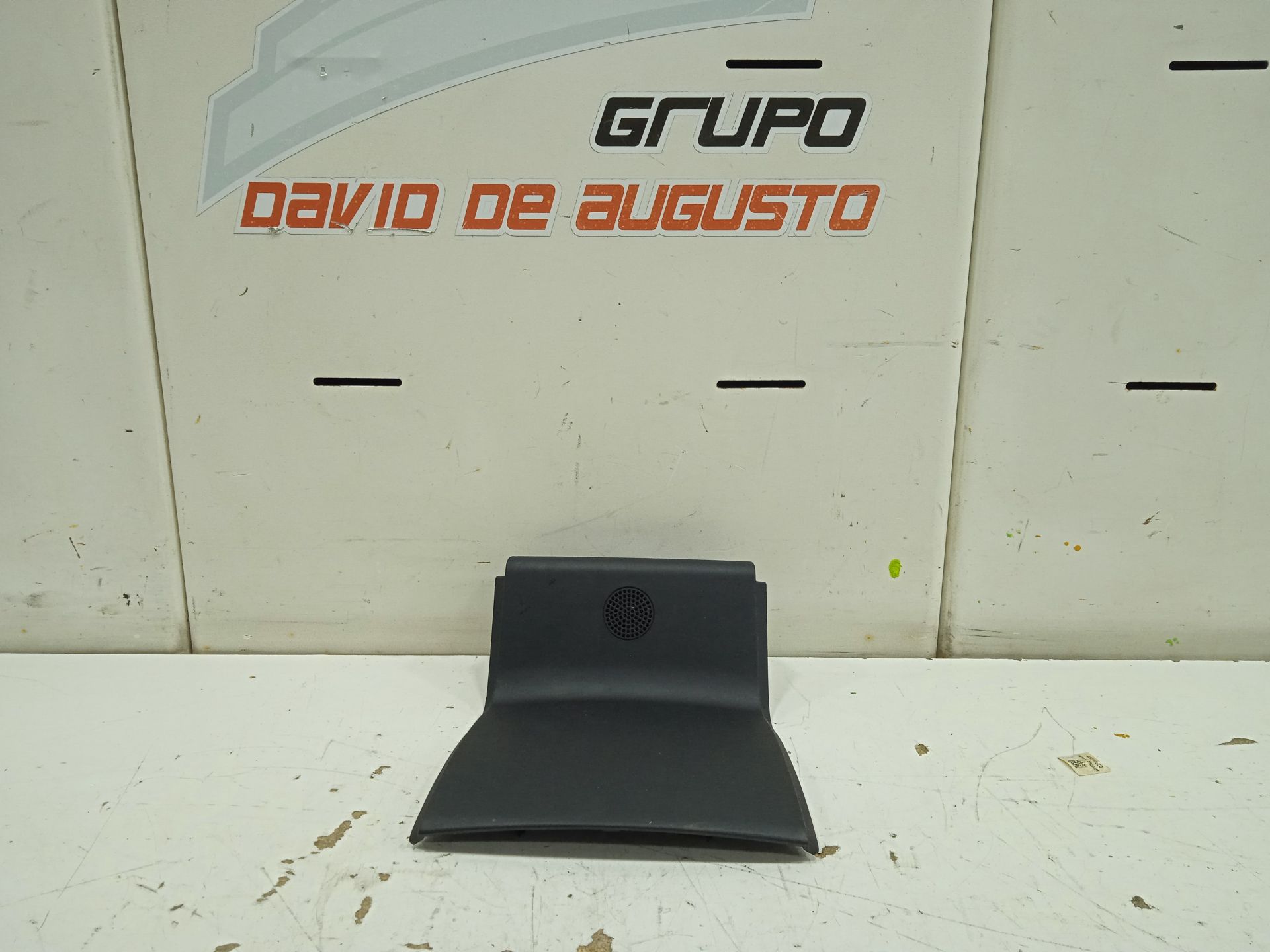 No identificado tesla model s basis