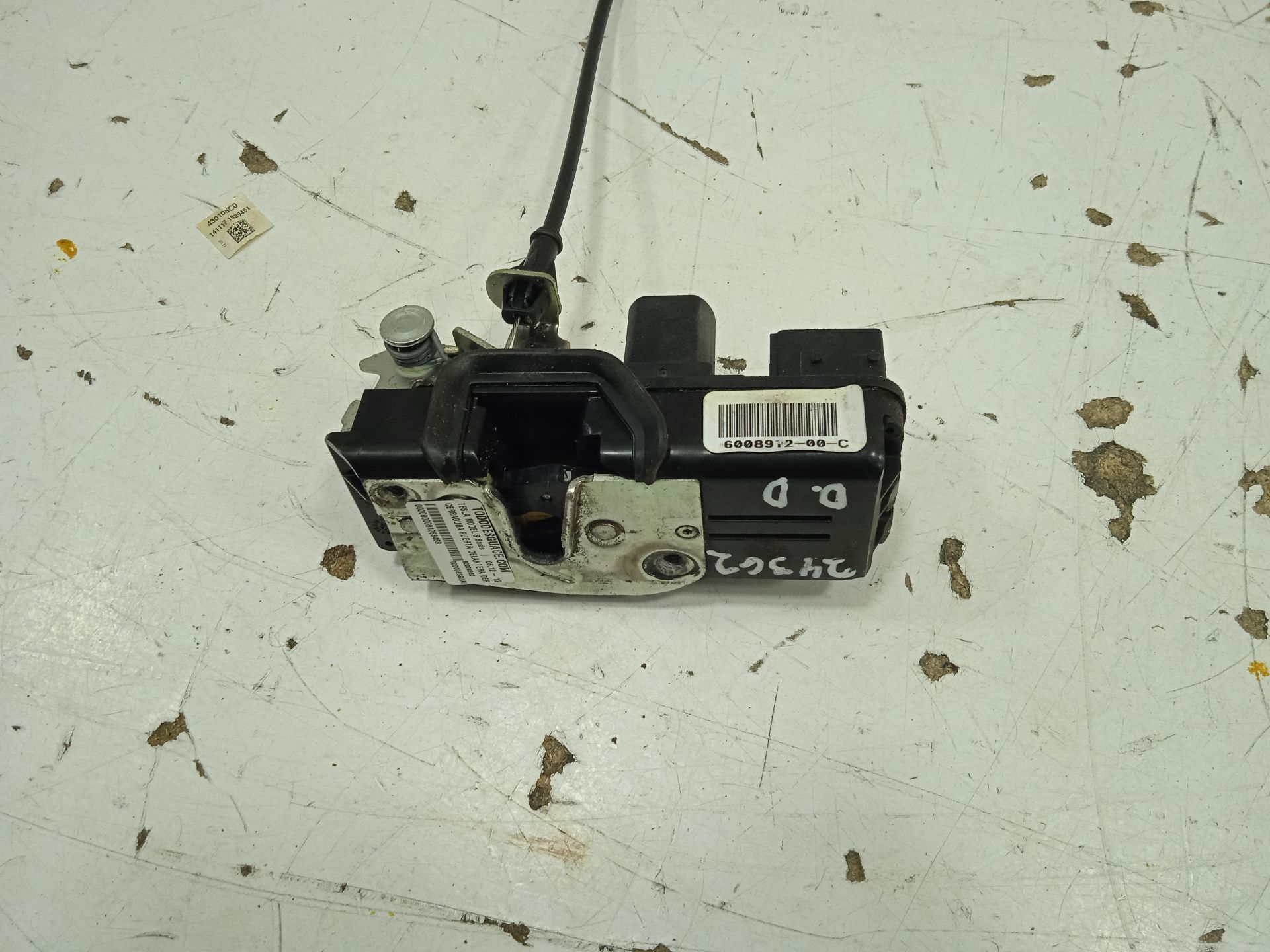 Cerradura puerta delantera derecha tesla model s basis