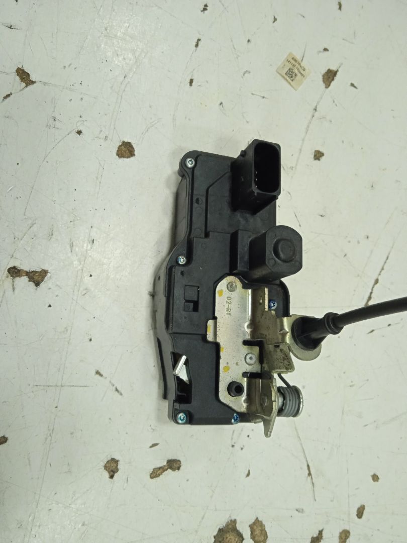 Cerradura puerta delantera derecha tesla model s basis