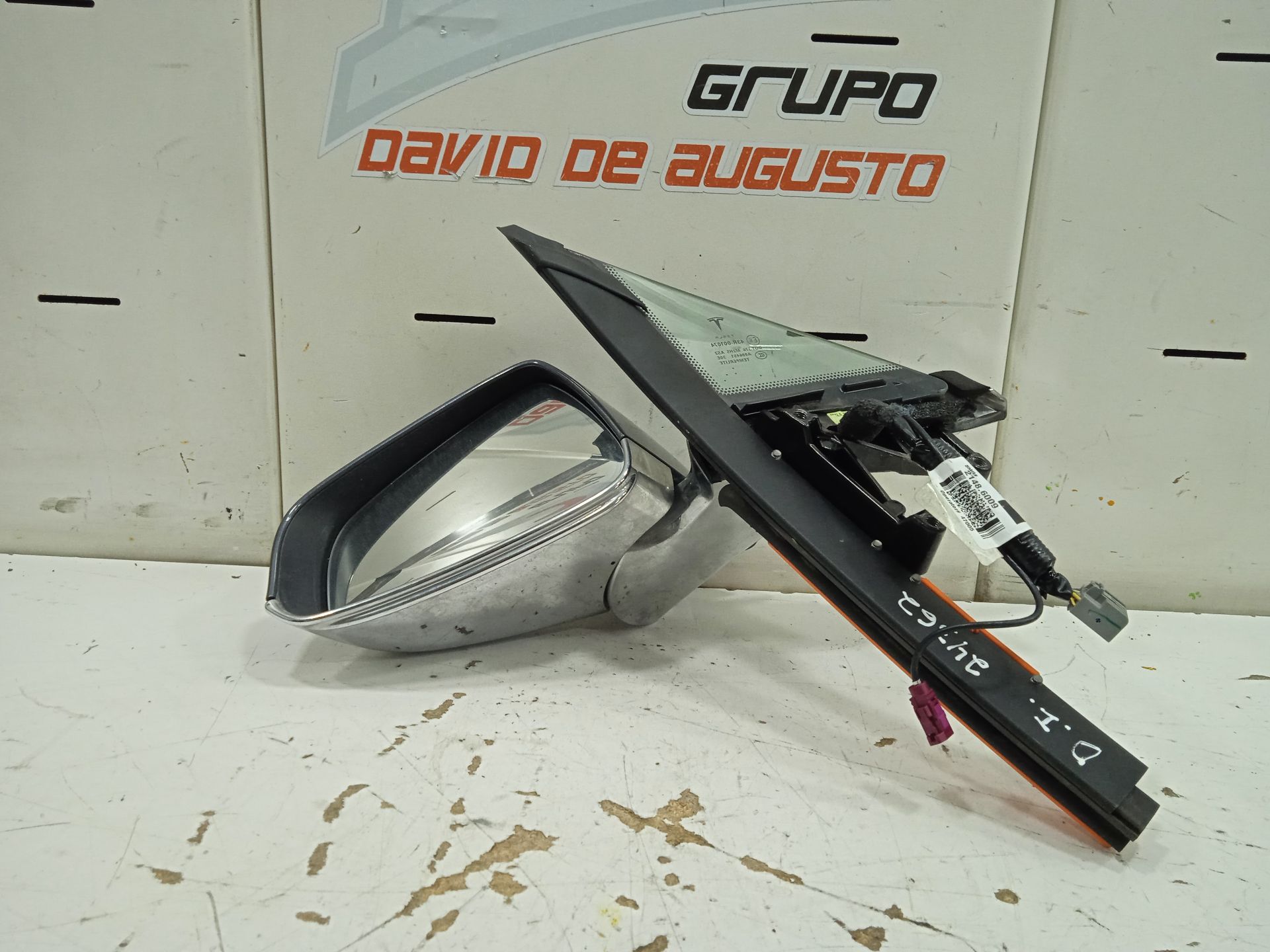 Retrovisor izquierdo tesla model s basis