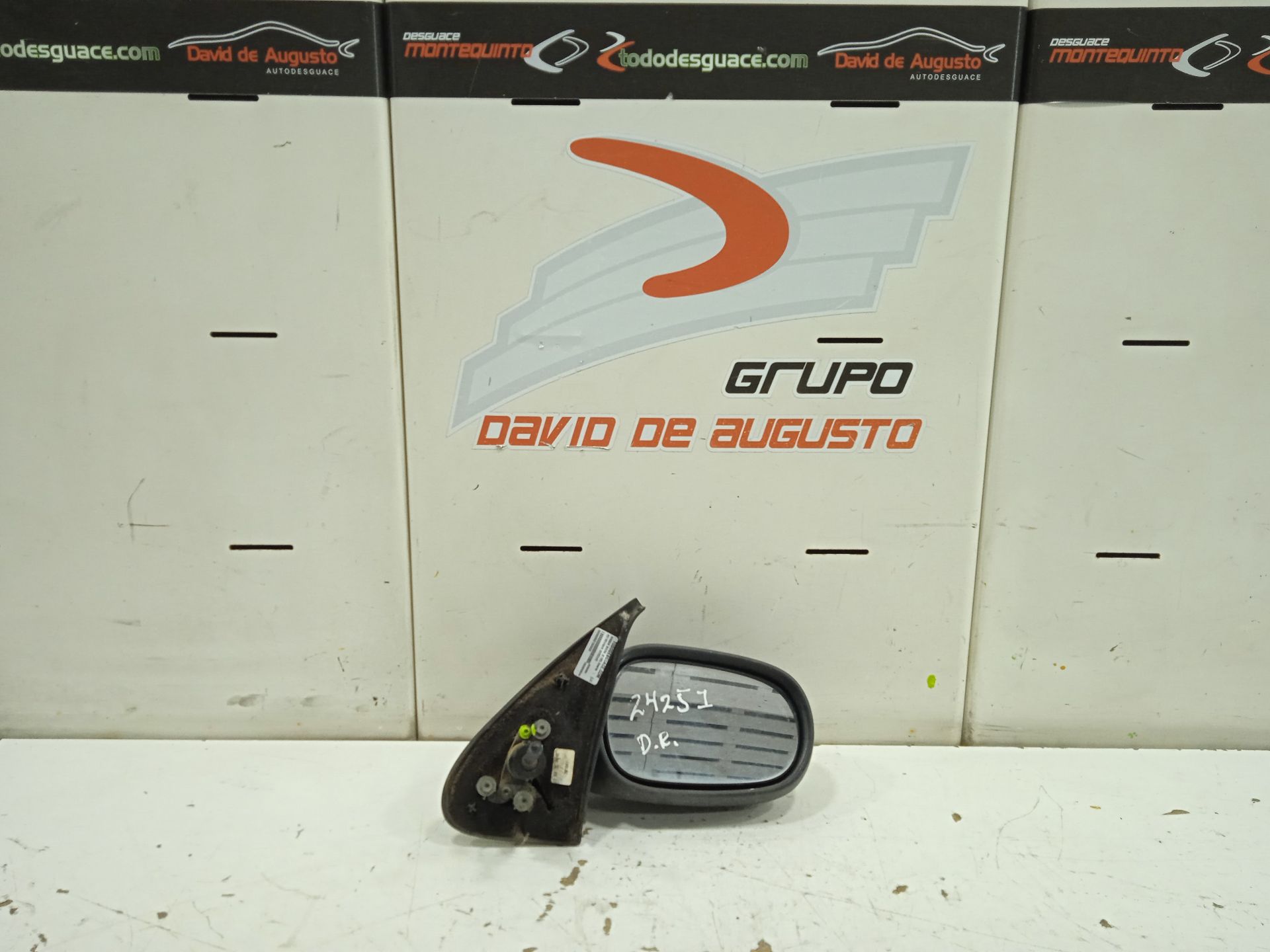 Retrovisor derecho nissan micra (k12e) acenta