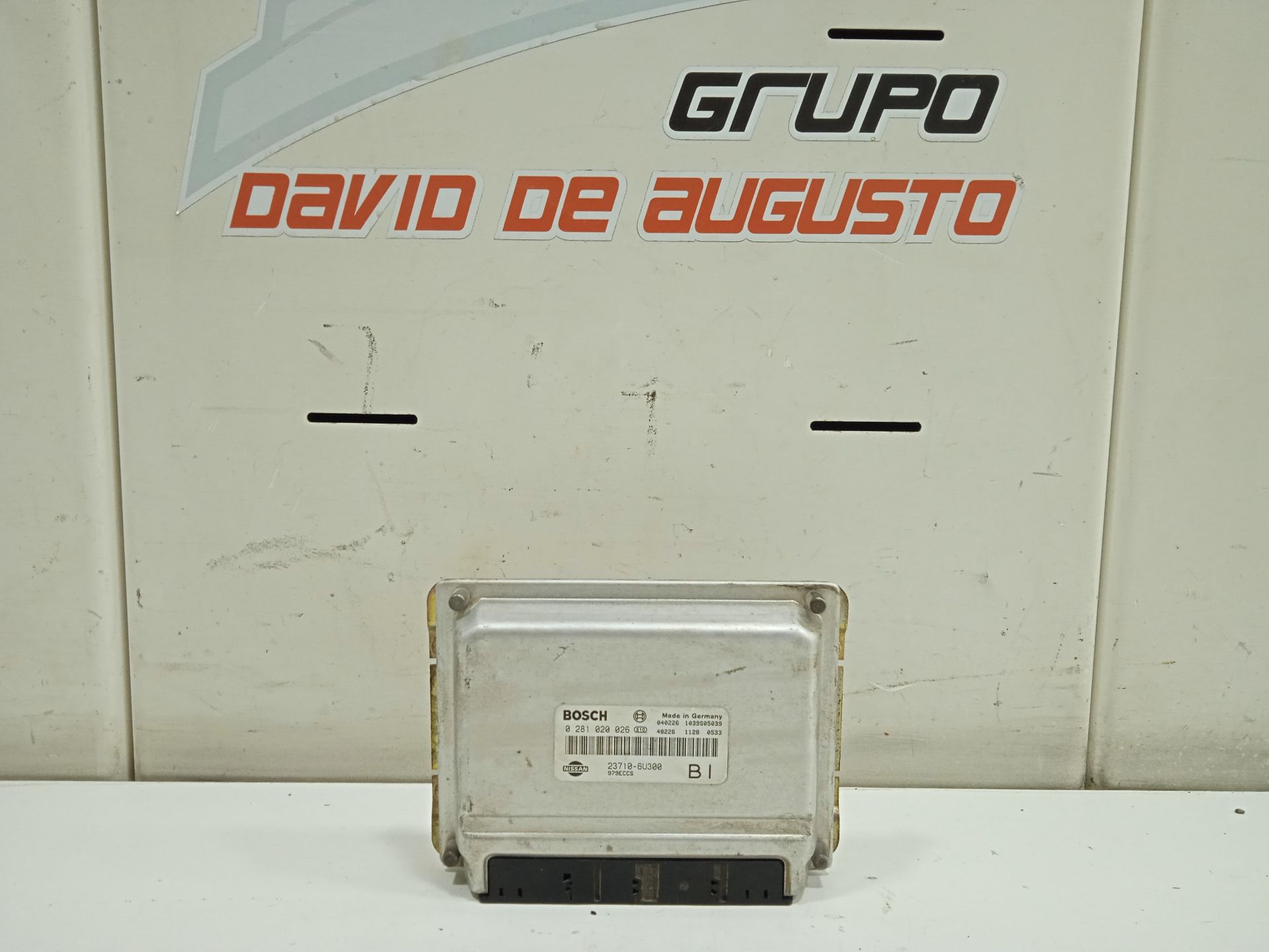 Centralita motor uce nissan cabstar cabina doble cabina doble