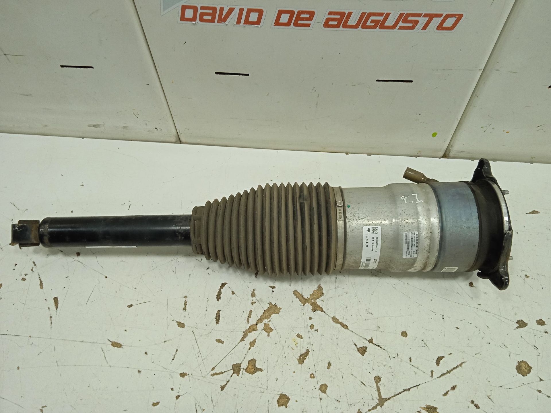 Amortiguador trasero izquierdo tesla model s basis