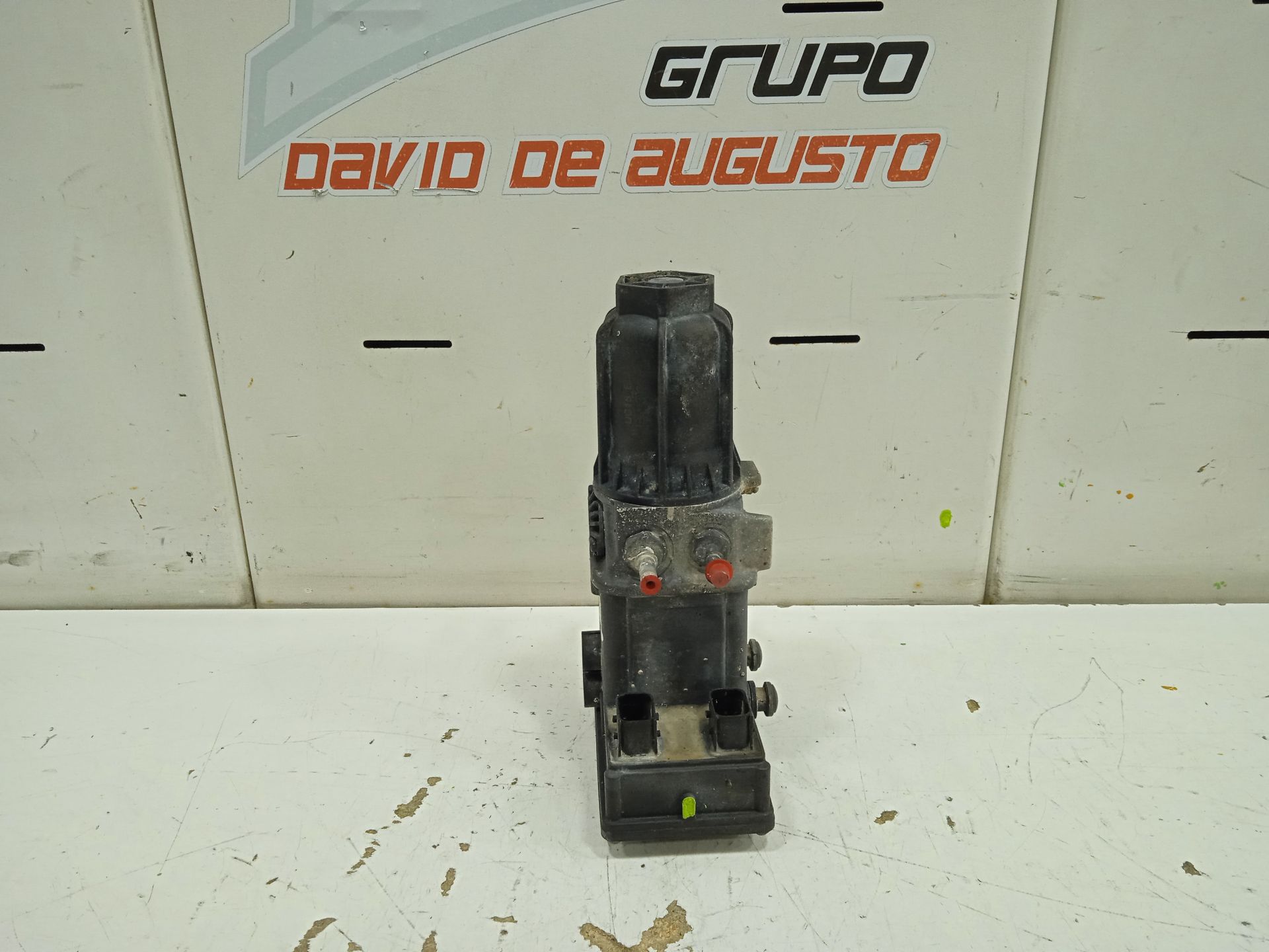 No identificado mercedes-benz actros 4 2-ejes bm 963 (2011) 