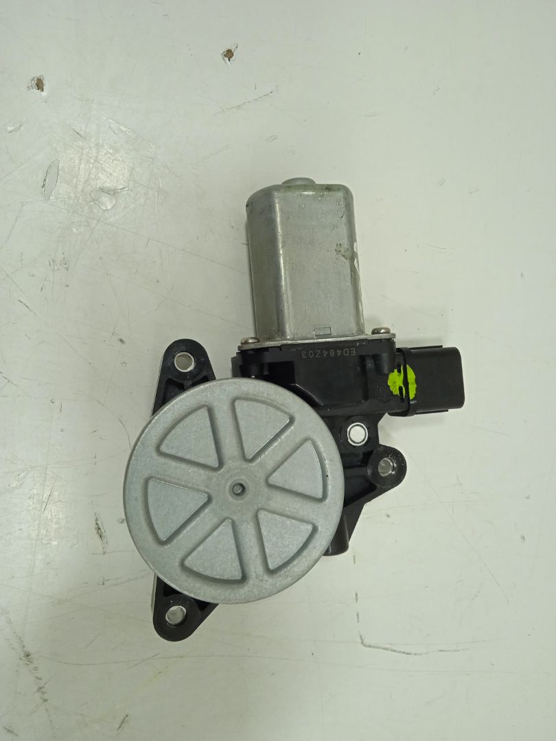 No identificado tesla model s basis