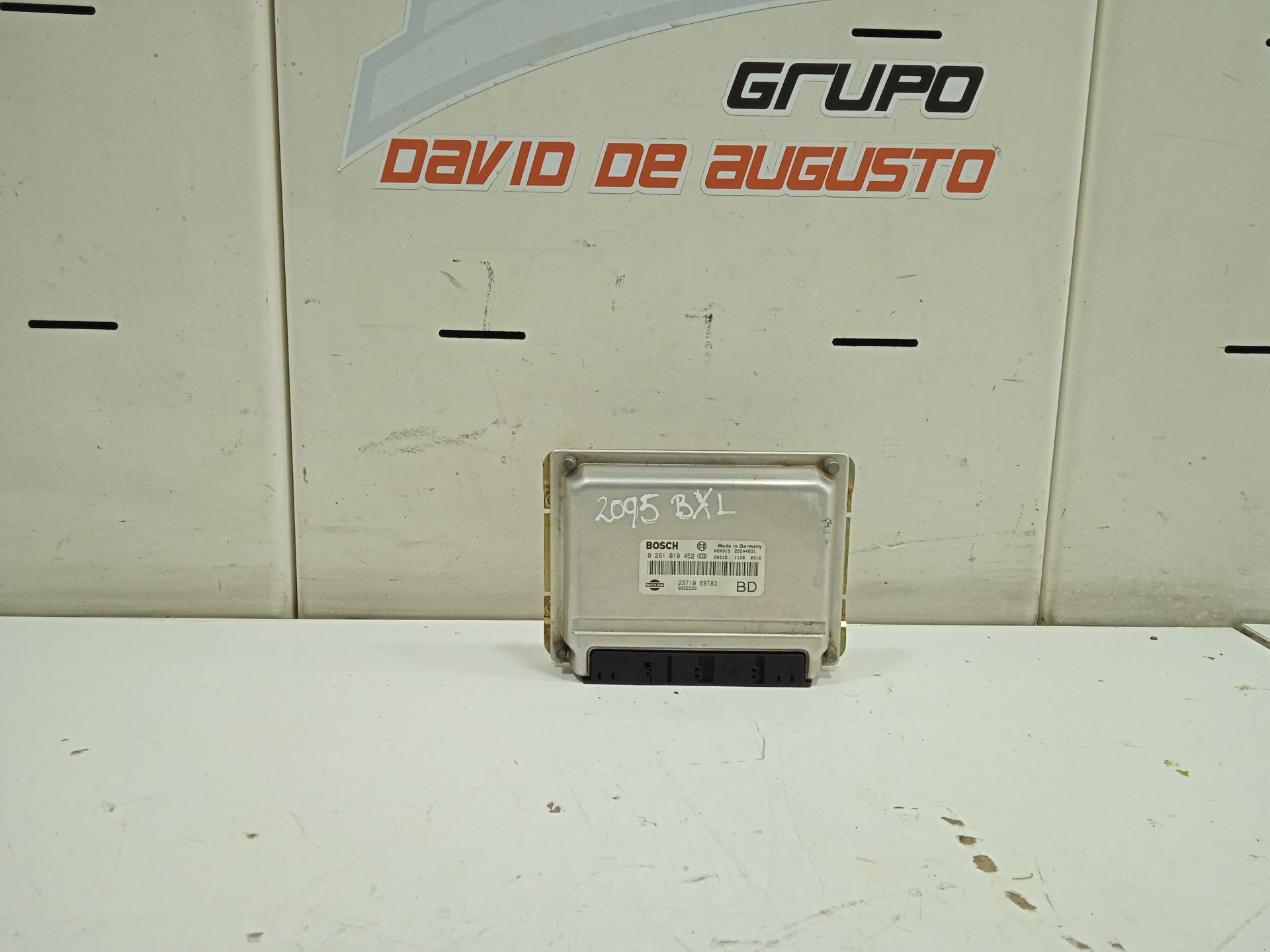 Centralita motor uce nissan cabstar e cabina doble cabina doble