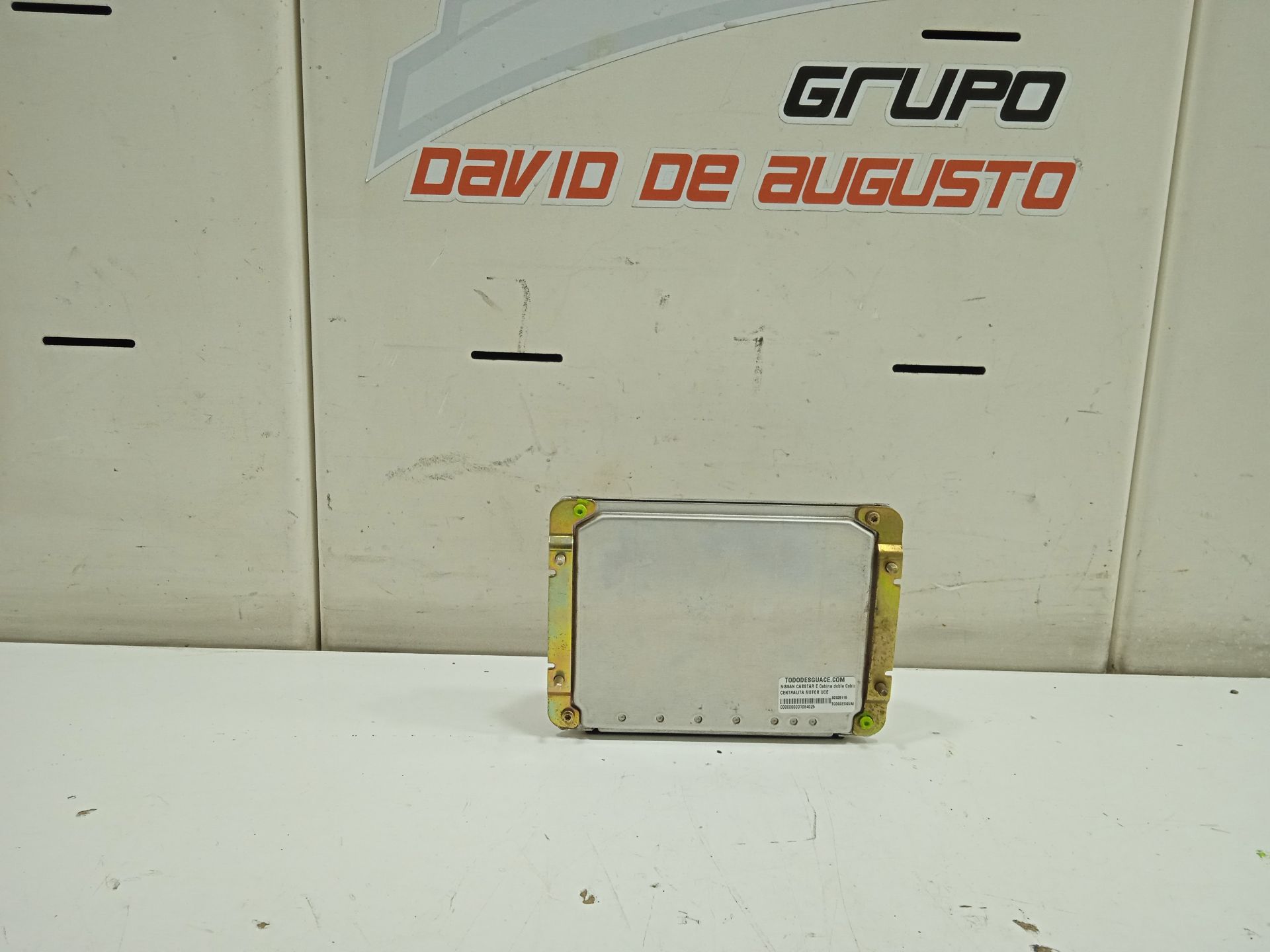 Centralita motor uce nissan cabstar e cabina doble cabina doble
