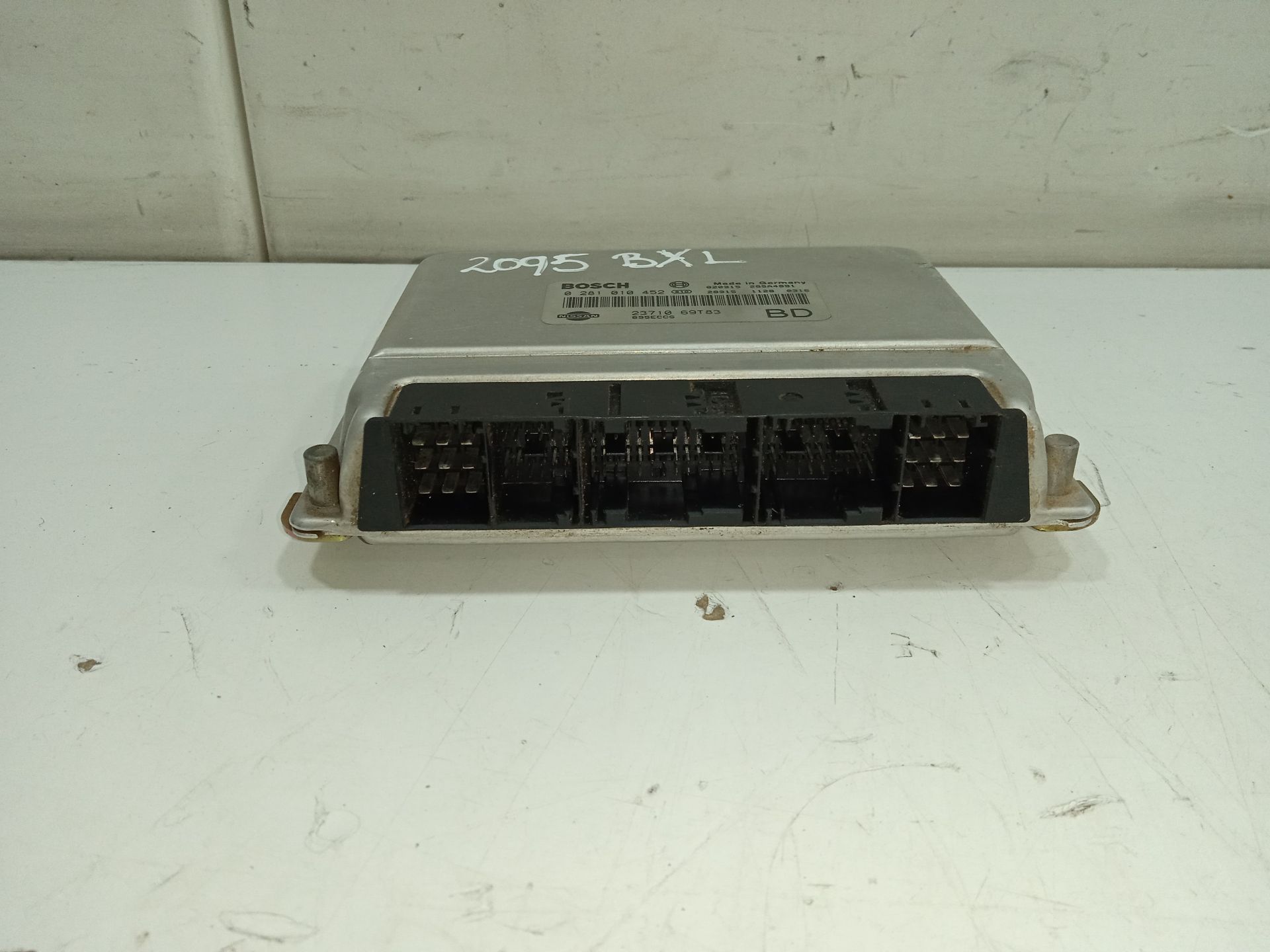 Centralita motor uce nissan cabstar e cabina doble cabina doble