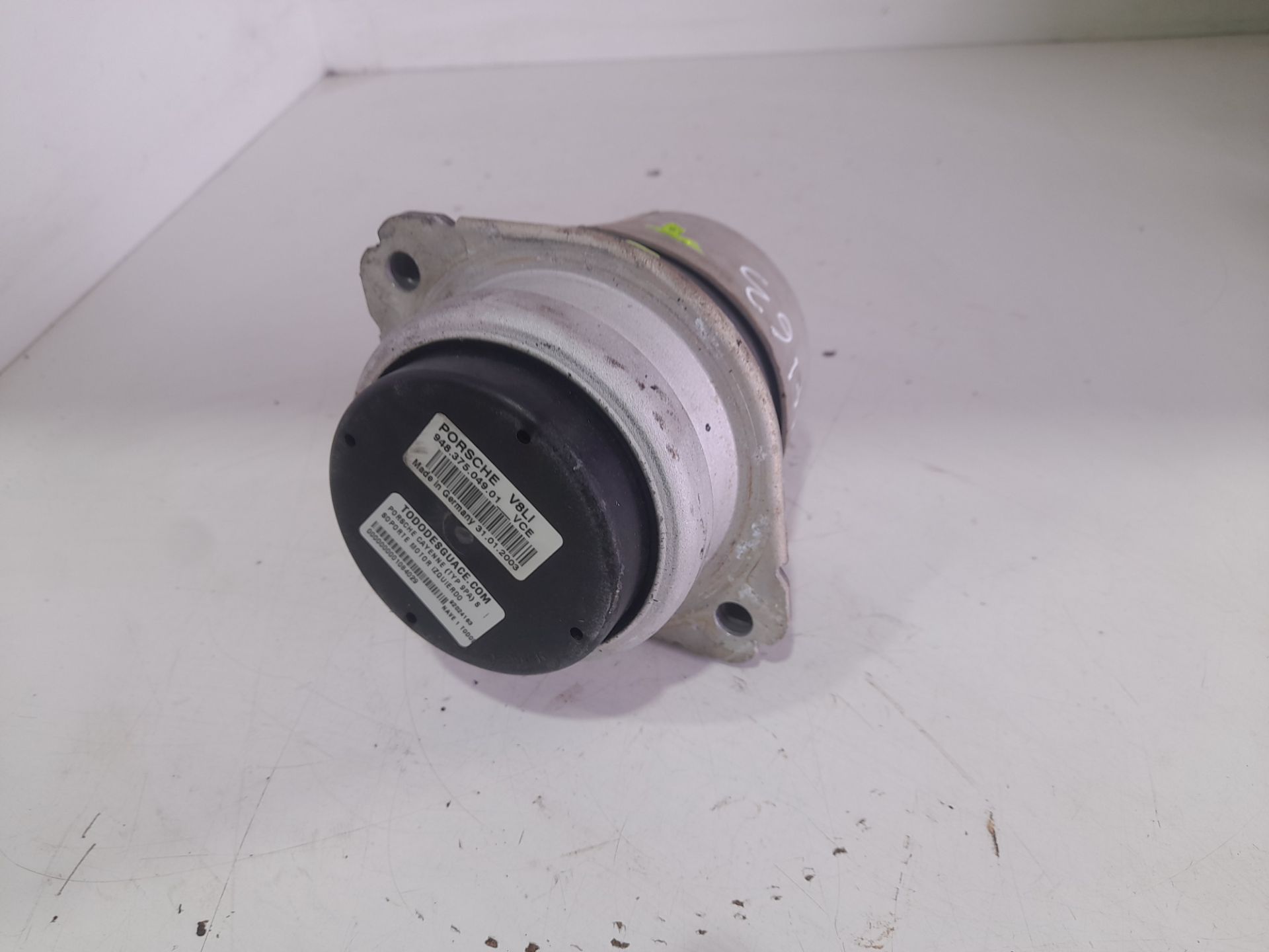 Soporte motor izquierdo porsche cayenne (tipo 9pa) s