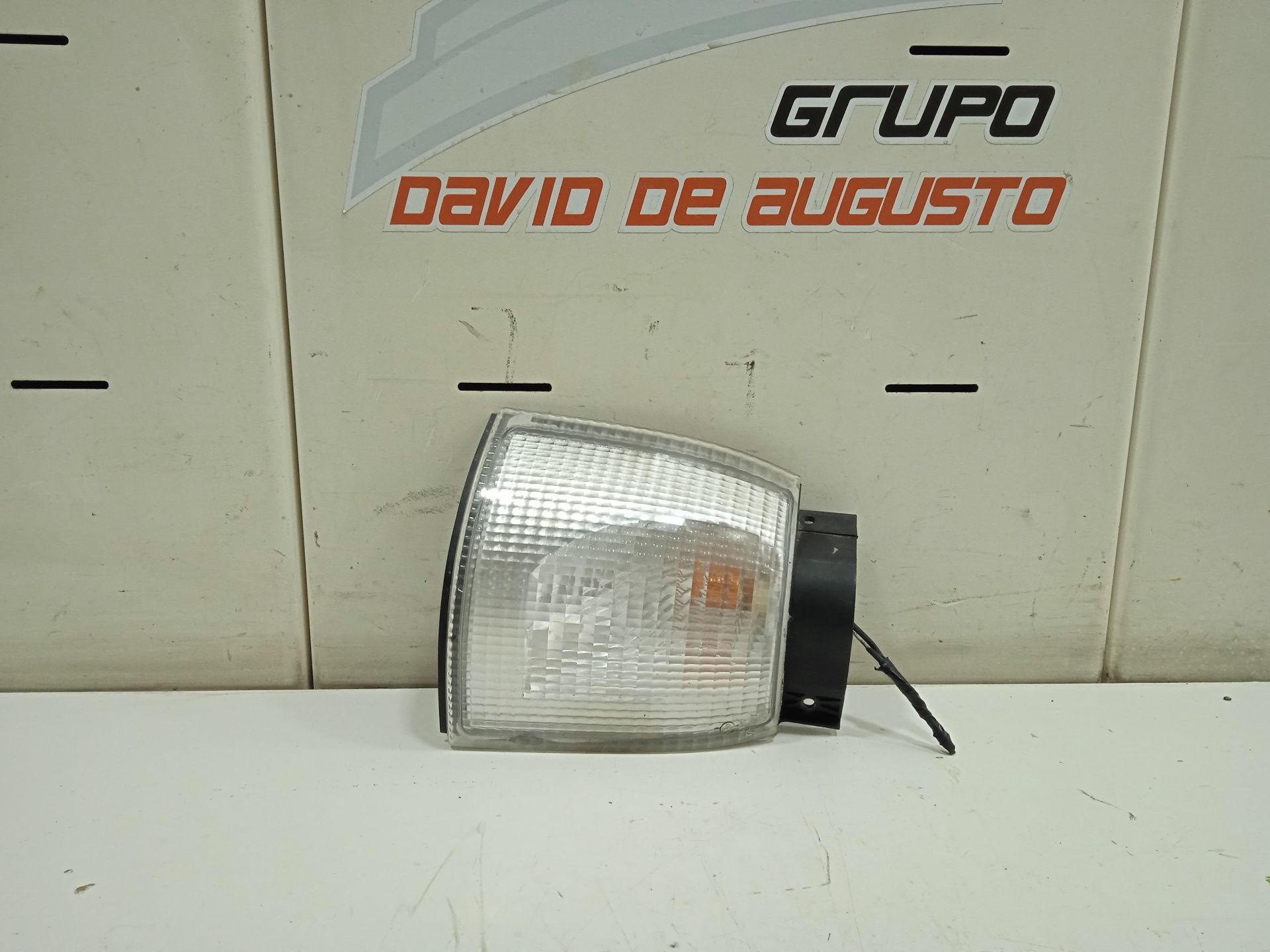 Piloto delantero izquierdo nissan cabstar cabina doble cabina doble