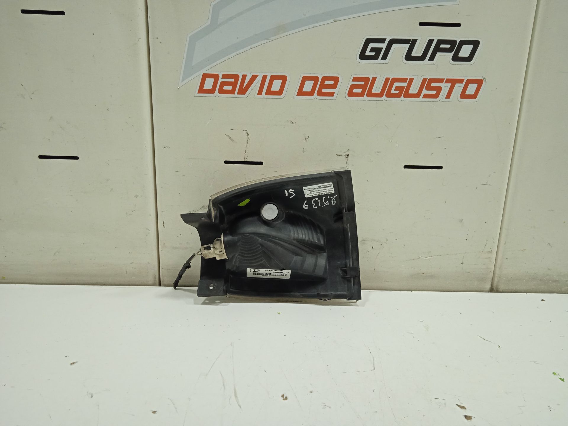 Piloto delantero izquierdo nissan cabstar cabina doble cabina doble
