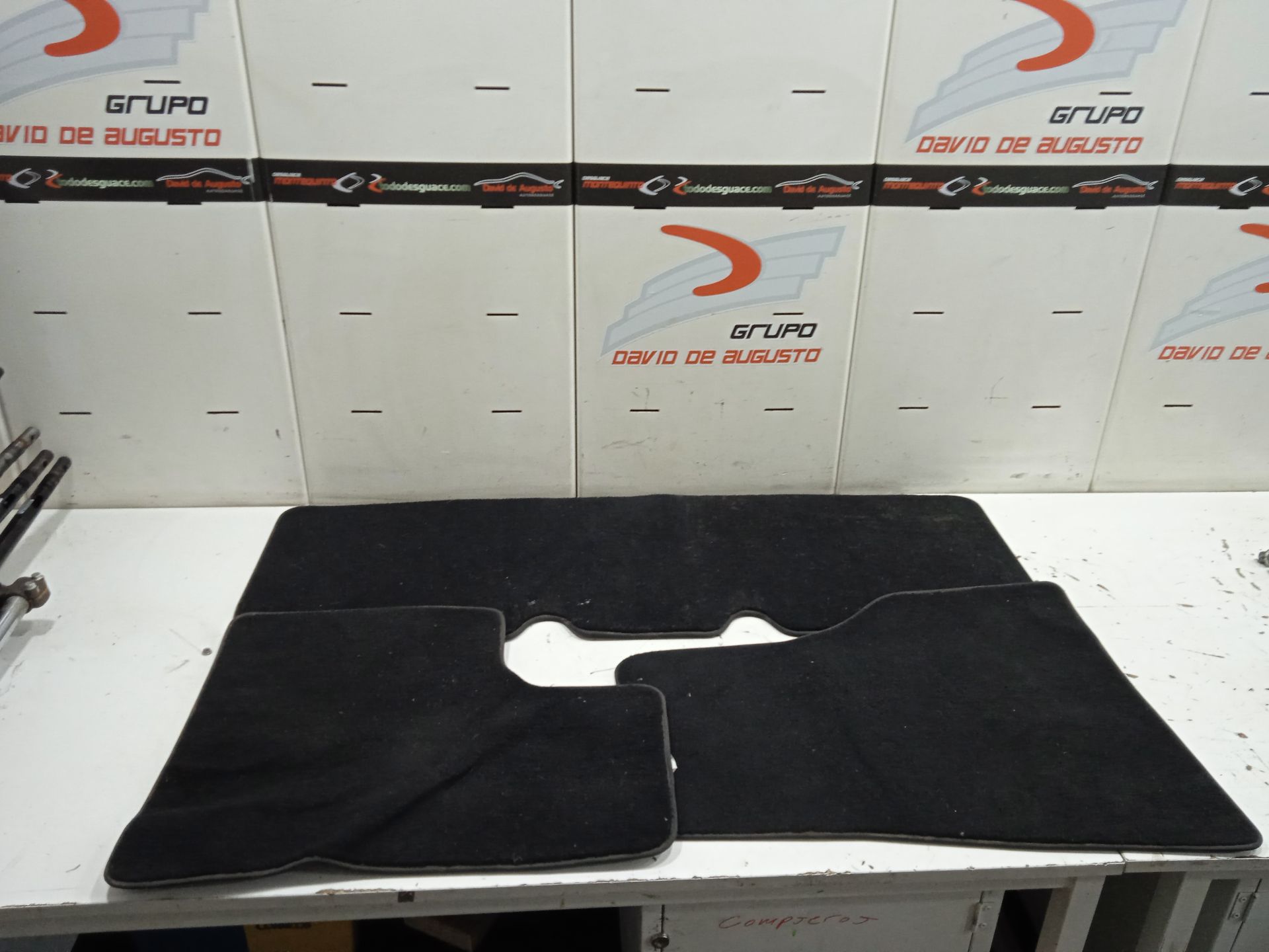 Juego alfombrillas tesla model s basis