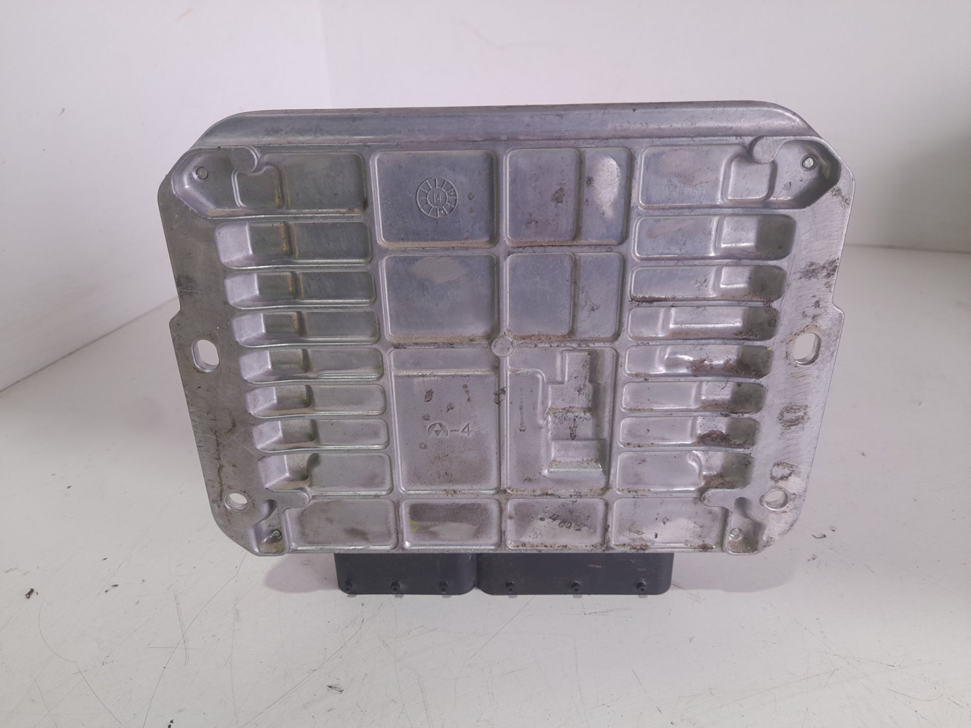 Centralita motor uce nissan nt400 cabstar cabstar 35.xx cabina simple ca
