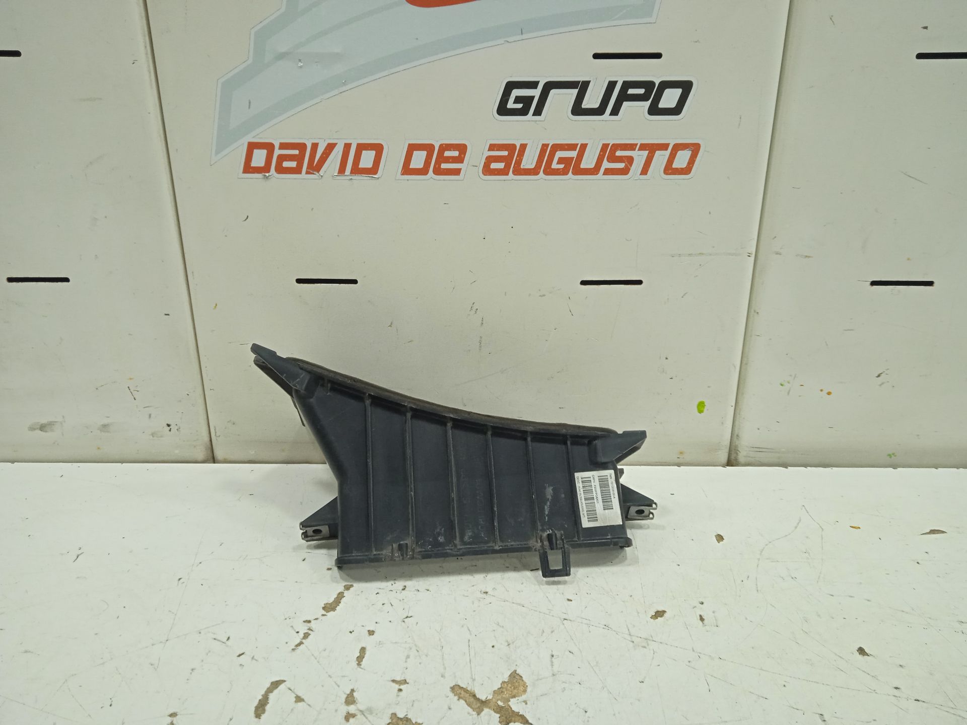 No identificado tesla model s basis