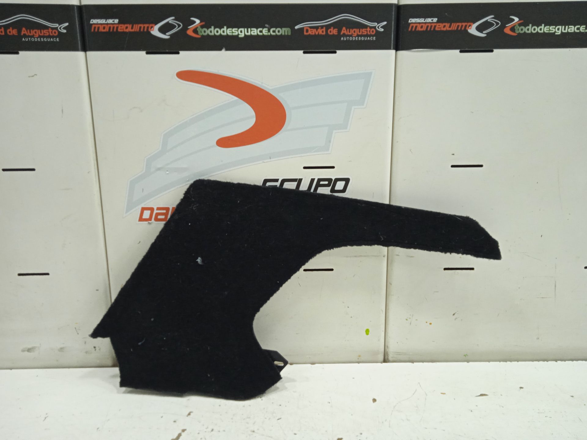 No identificado tesla model s basis