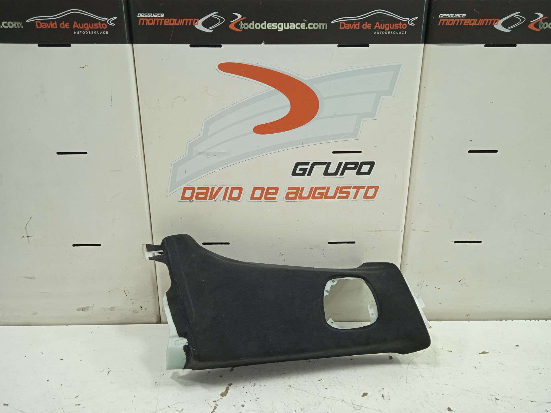 No identificado tesla model s basis