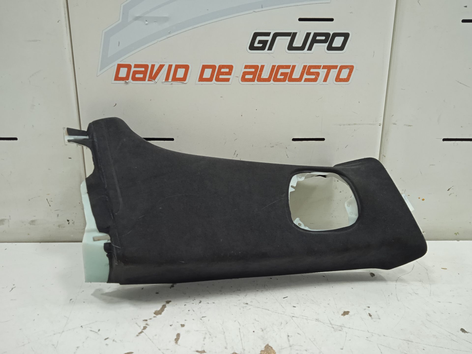 No identificado tesla model s basis