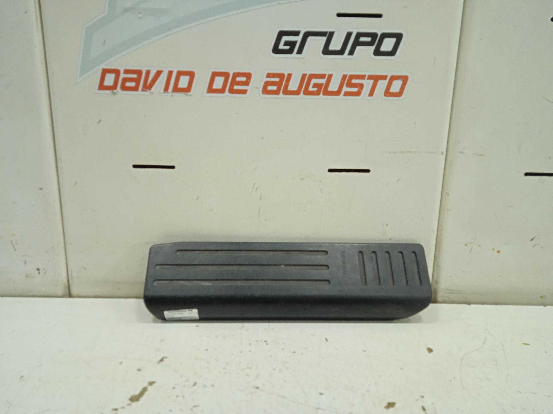 No identificado tesla model s basis