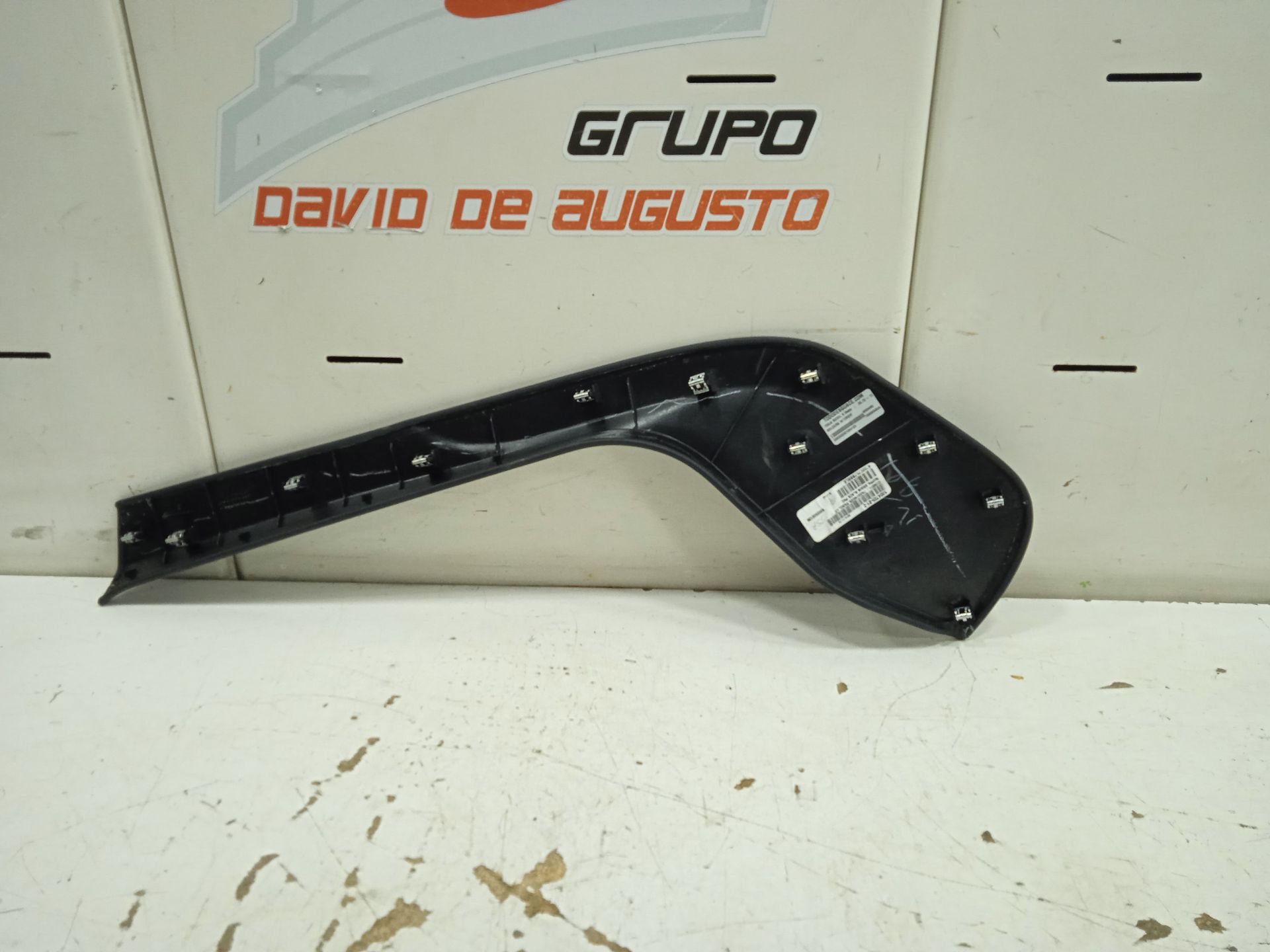 No identificado tesla model s basis