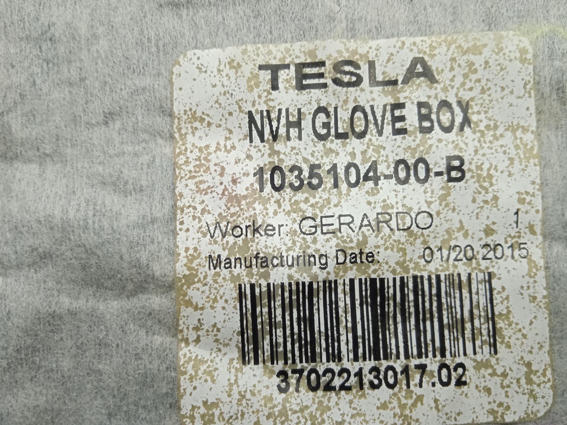 Guantera tesla model s basis