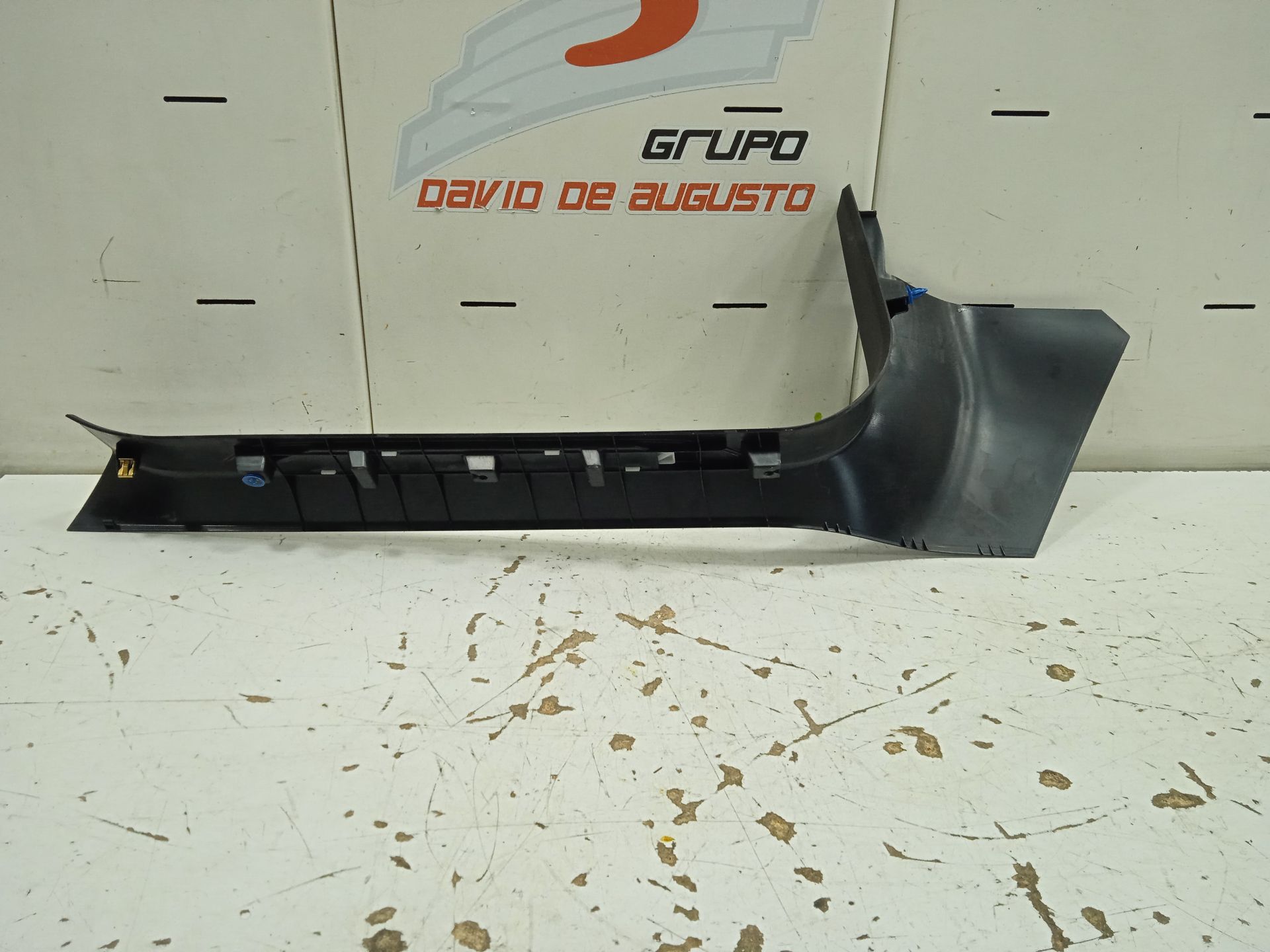 No identificado tesla model s basis