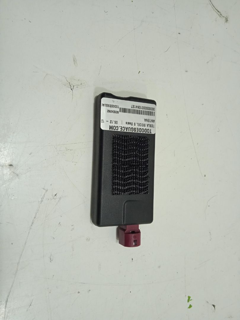 Antena tesla model s basis