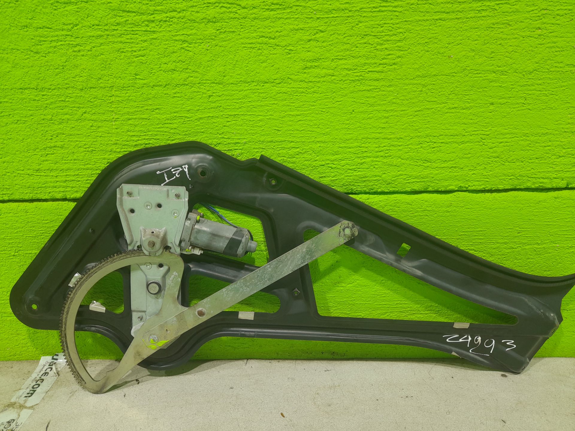 Elevalunas delantero izquierdo mercedes-benz sprinter combi 208  cdi   (901.6902.671672)