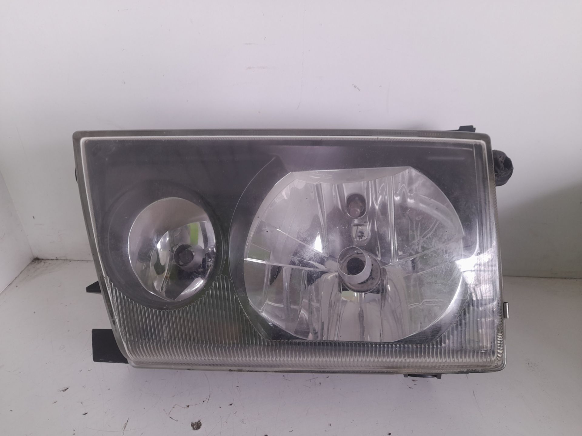 Faro derecho nissan terrano ii (r20) avenue