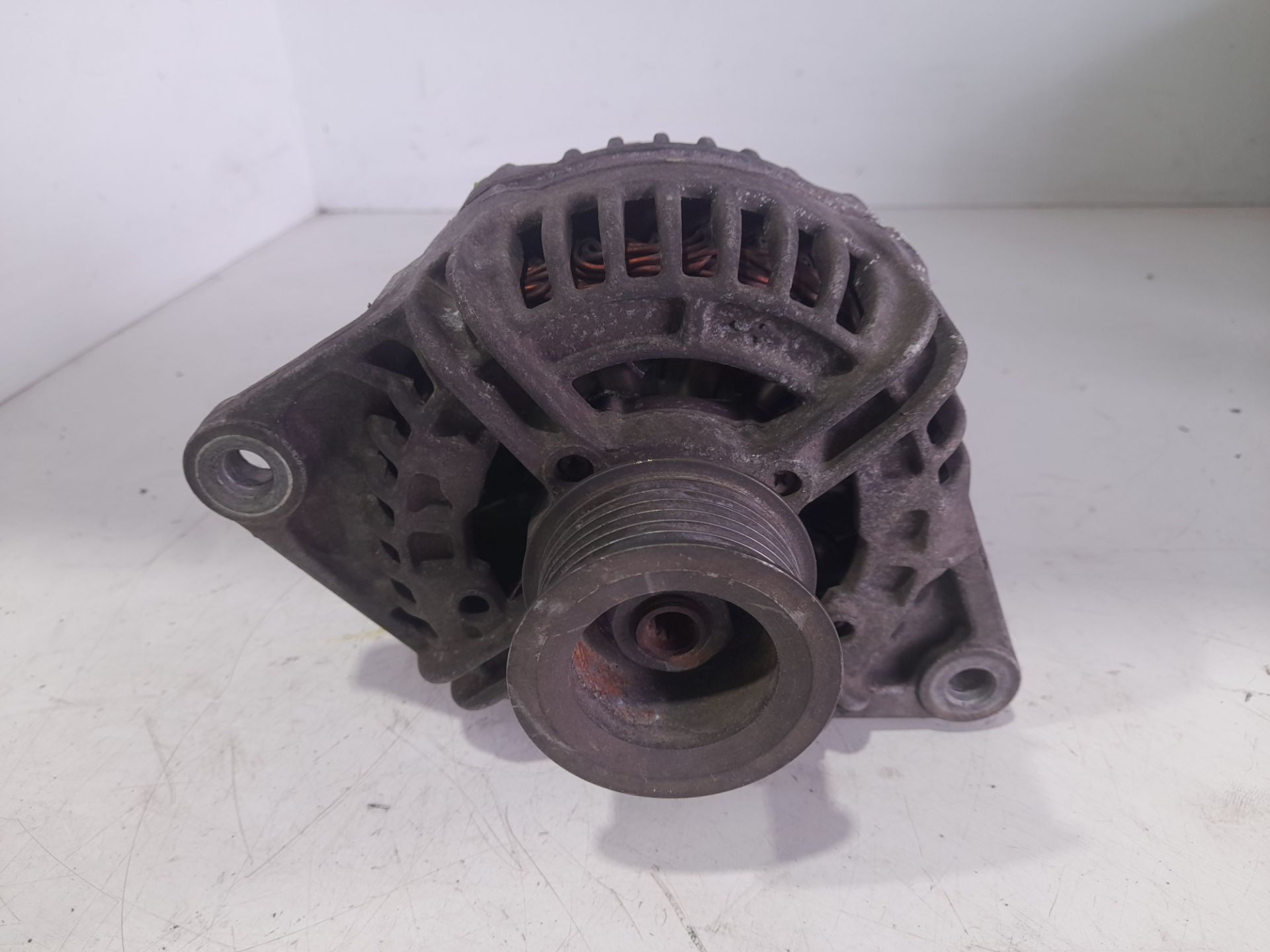 Alternador 29  l 12 caja abierta