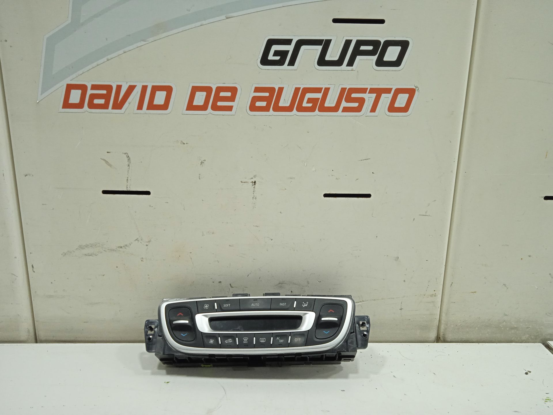 Mando calefaccion / aire acondicionado renault  no identificado