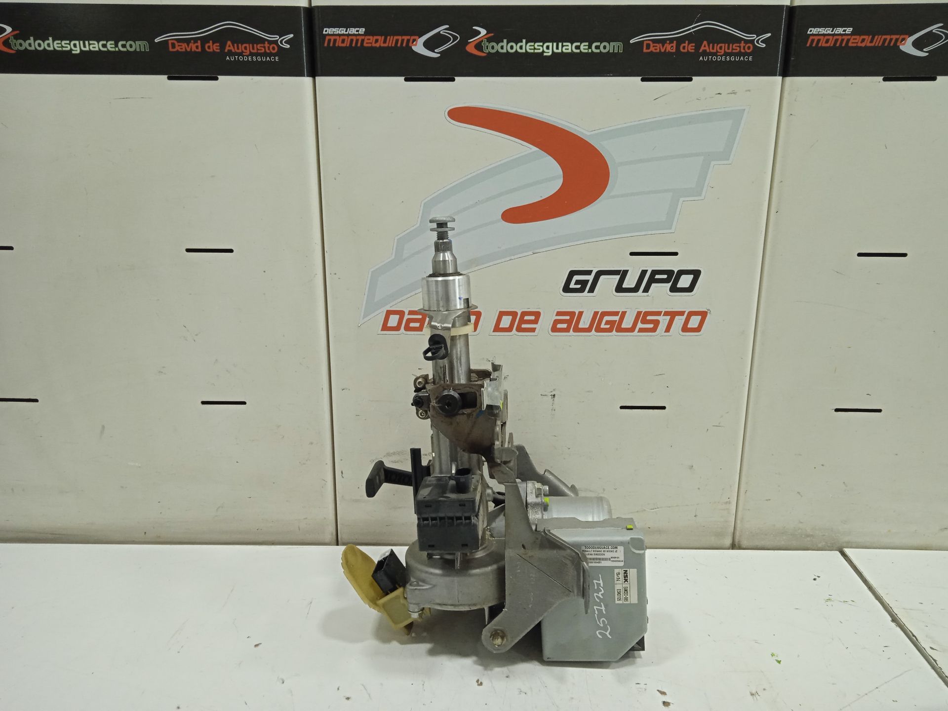 Columna direccion renault  no identificado