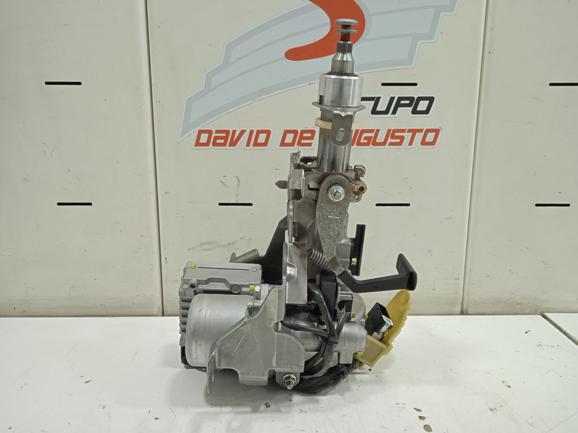 Columna direccion renault  no identificado