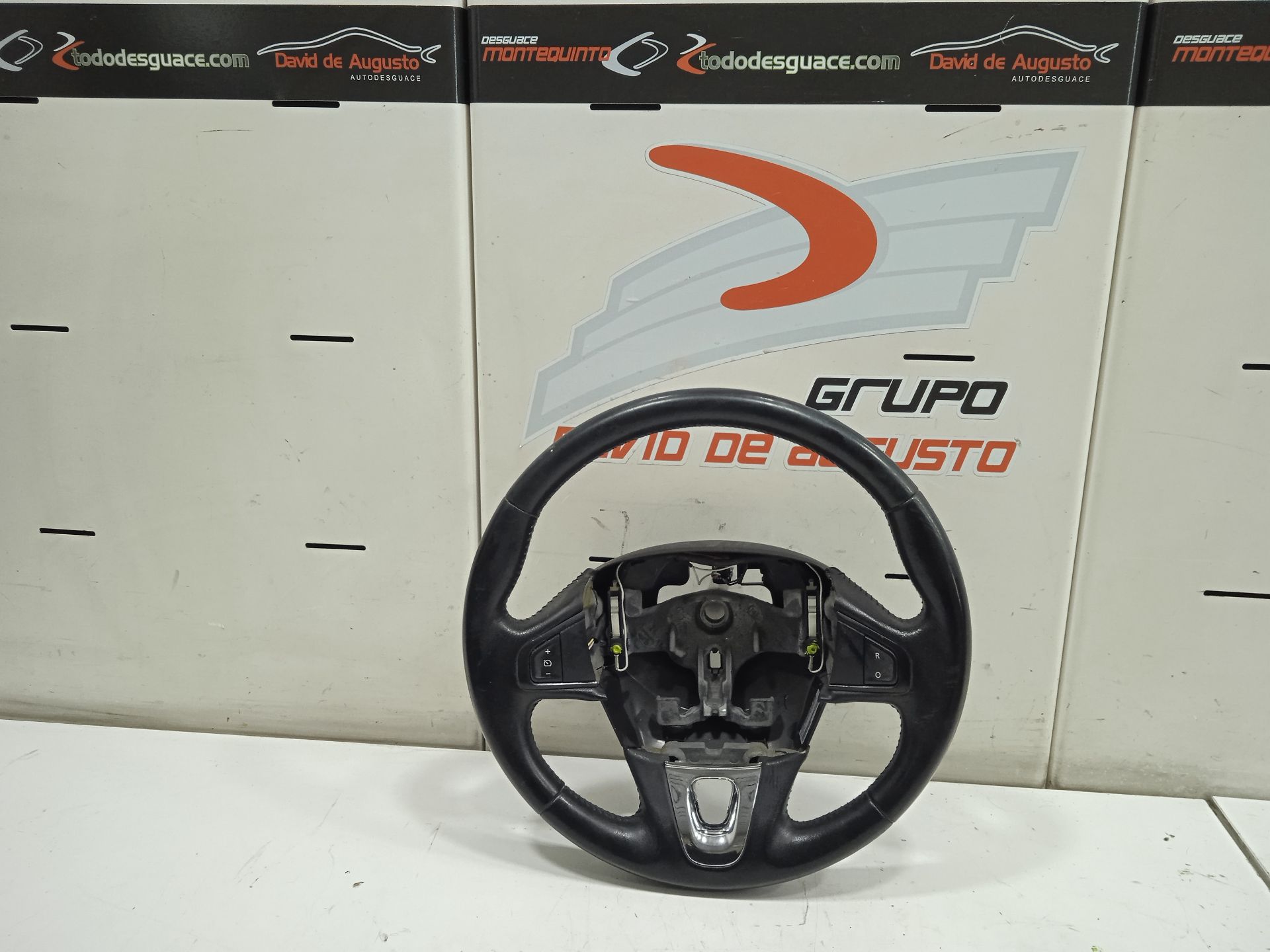 Volante renault  no identificado