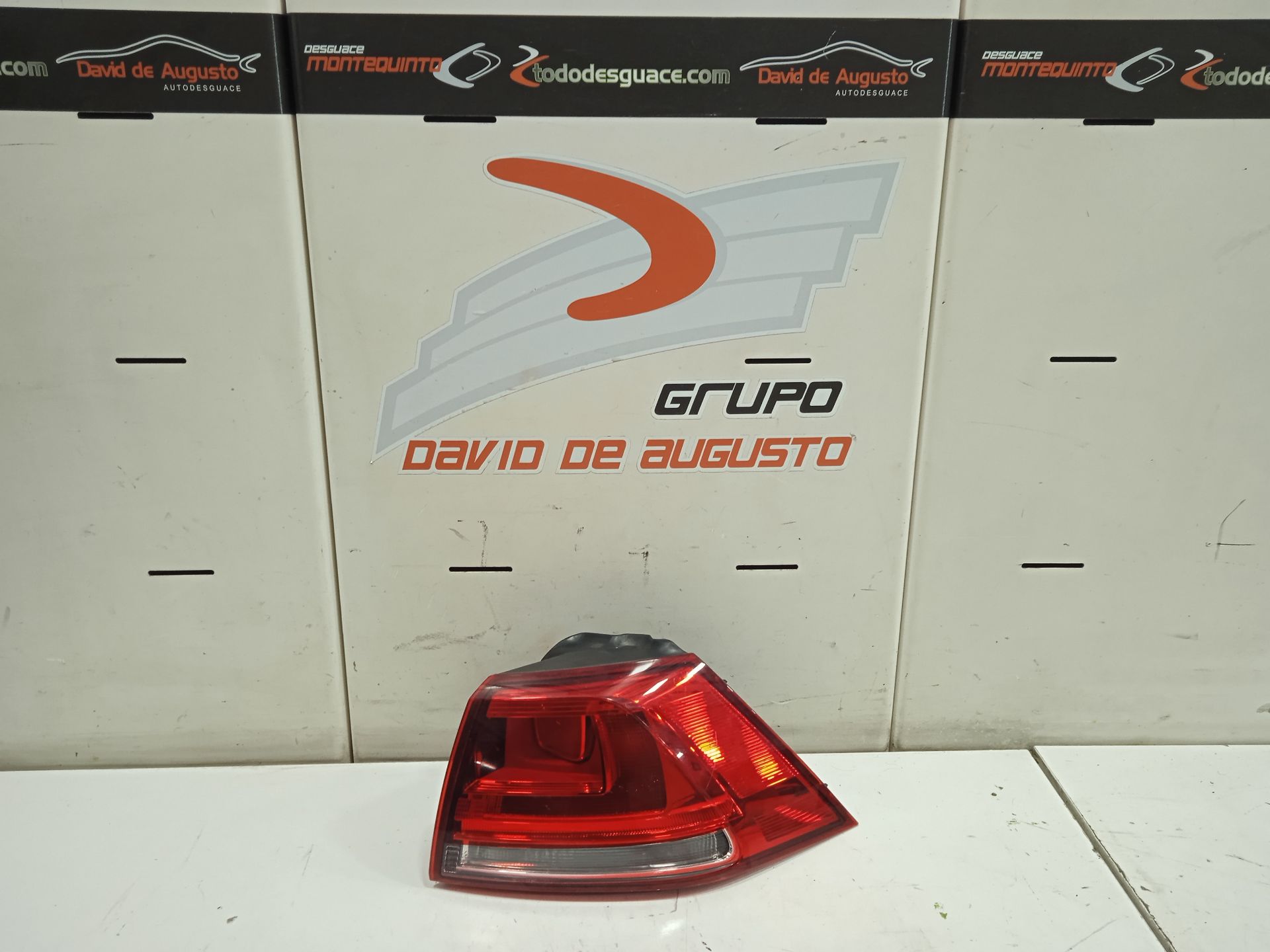 Piloto trasero derecho volkswagen golf vii (5g1be1) bluemotion