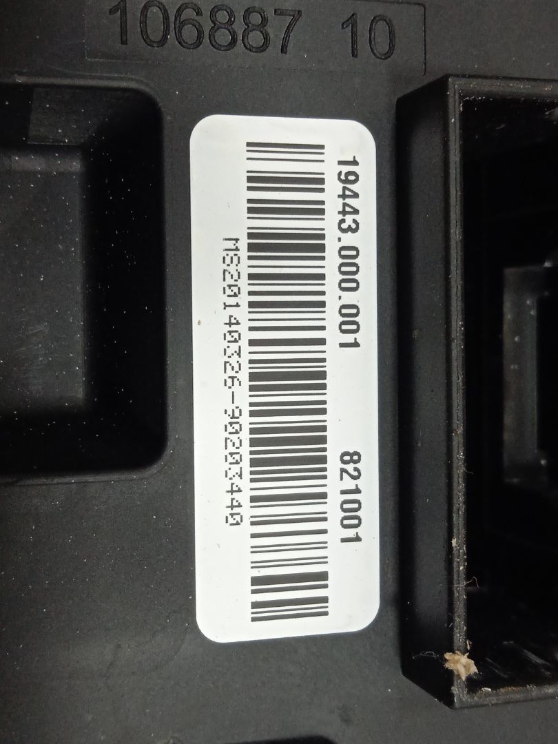 Caja reles / fusibles bmw serie 3 gran turismo (f34) 318d