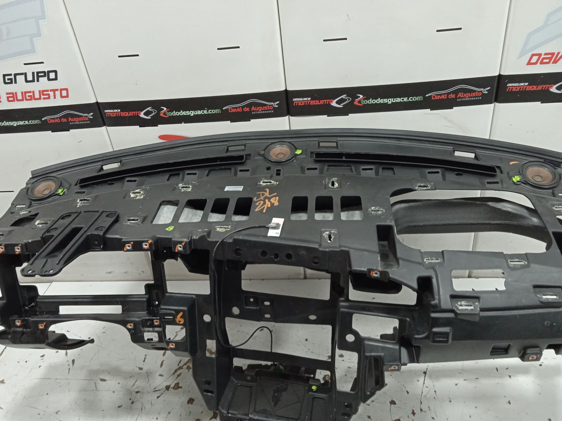 Embellecedor salpicadero tesla model s basis