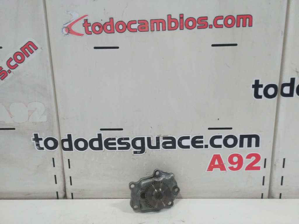 Bomba aceite nissan cabstar cabstar 35.xx cabina simple ca