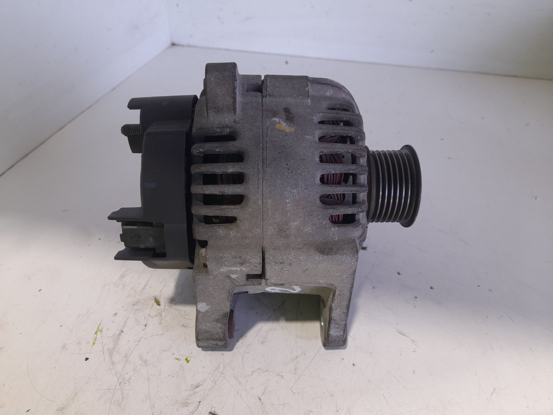 Alternador   no identificado