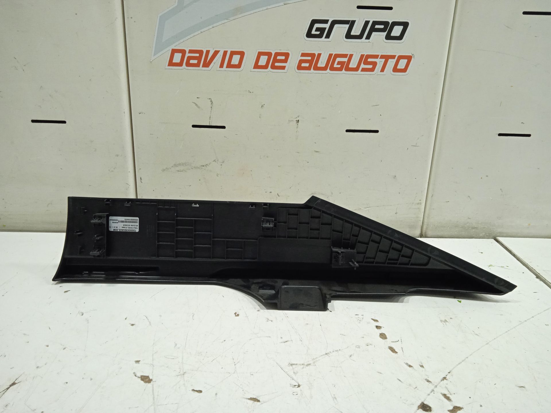 No identificado tesla model s basis