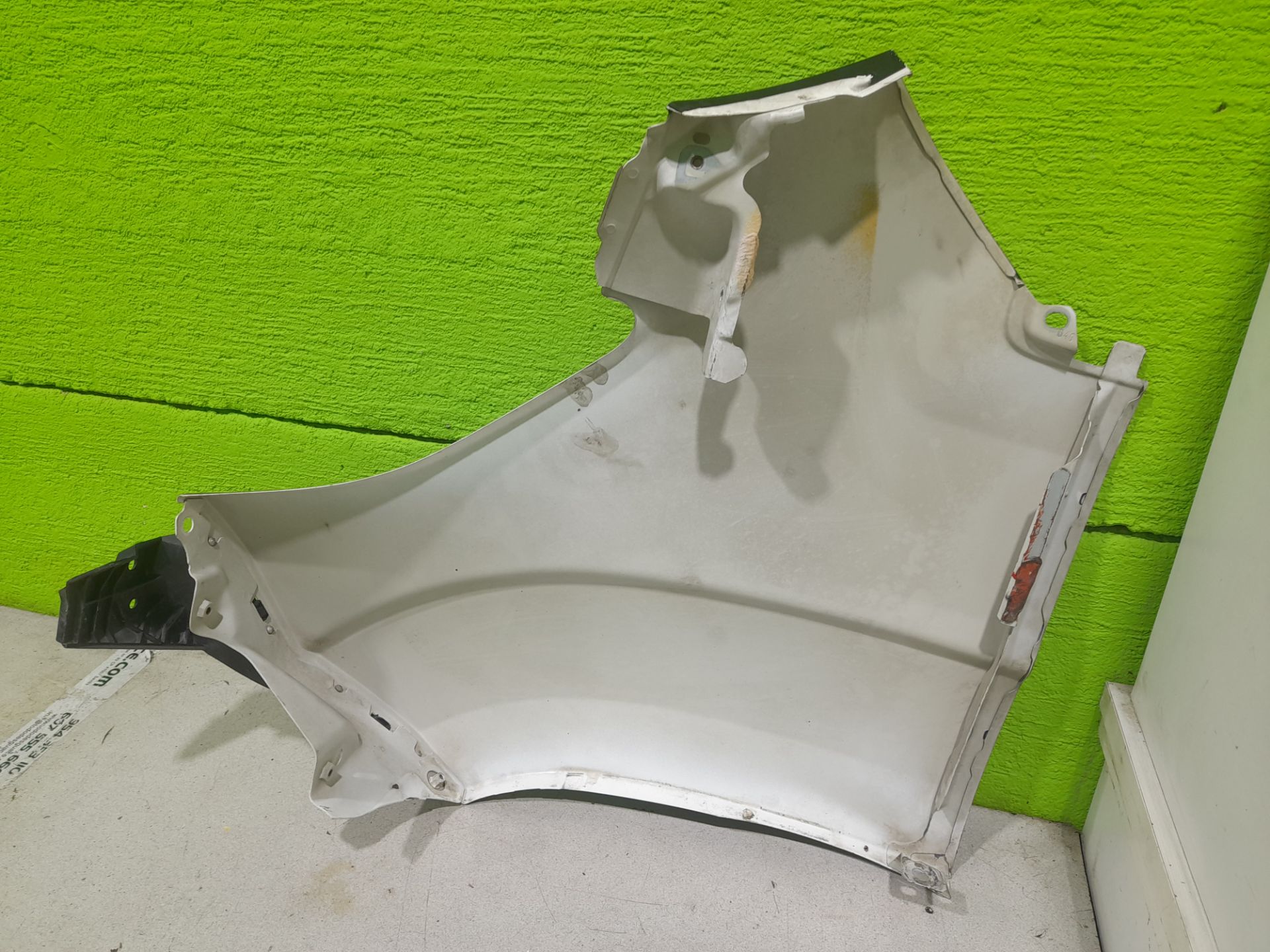 Aleta delantera derecha 335 l1h2 komfort hdi 130