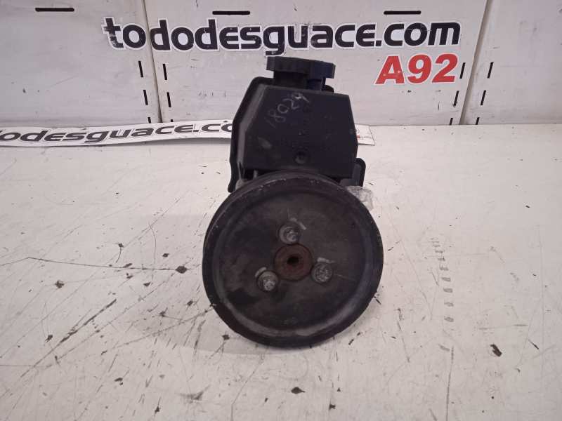 Bomba direccion mercedes-benz clase c (bm 202) berlina 200 cdi (202.134)