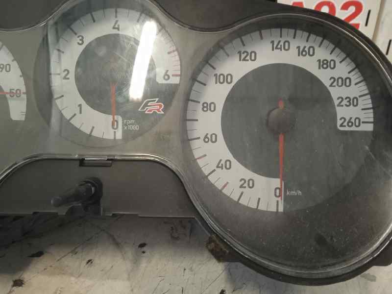 Cuadro instrumentos seat leon (1p1) 
