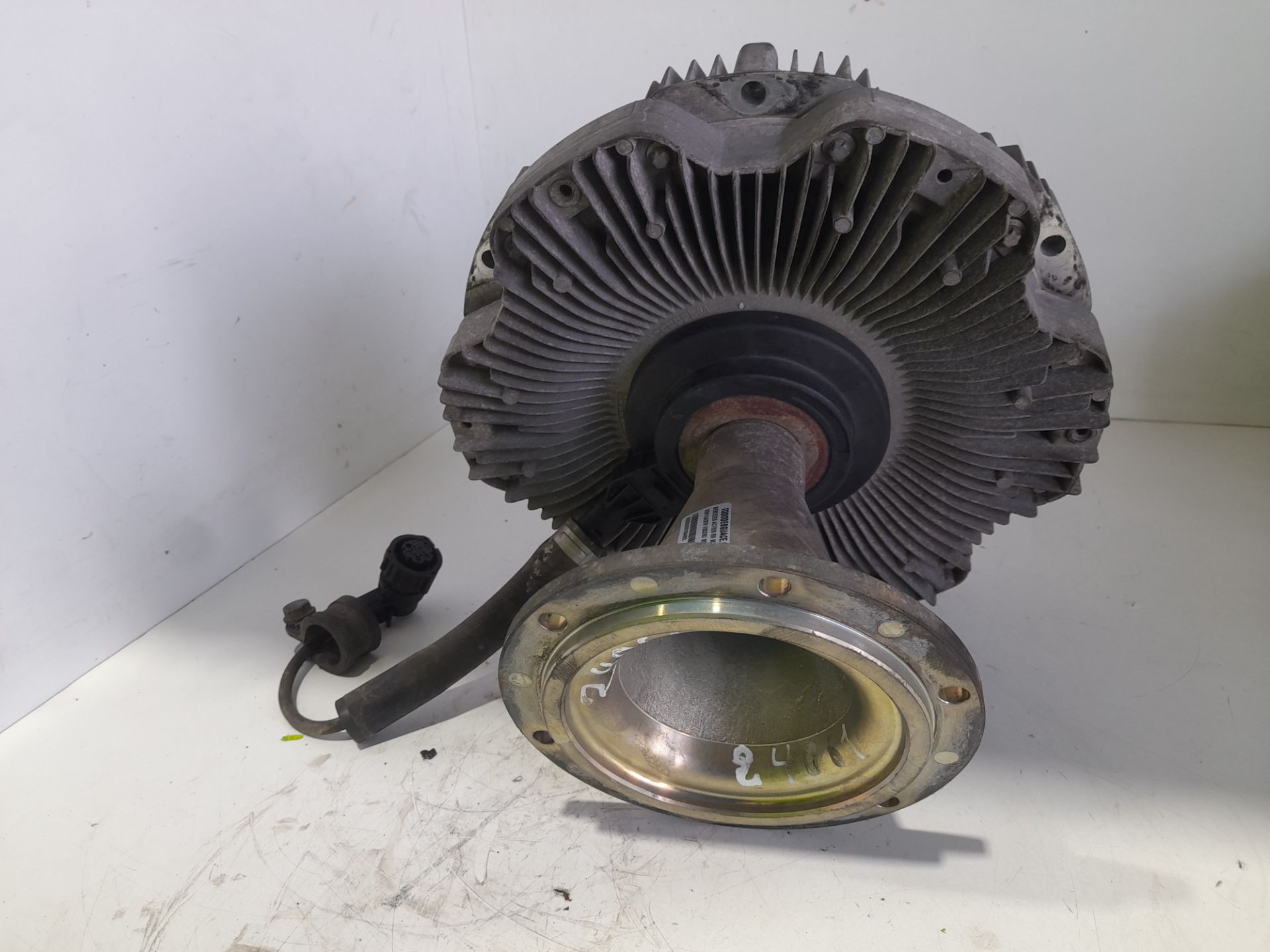 Ventilador viscoso motor mercedes-benz actros 4 2-ejes bm 963 (2011) 18xx 4x2 szm l bigspace