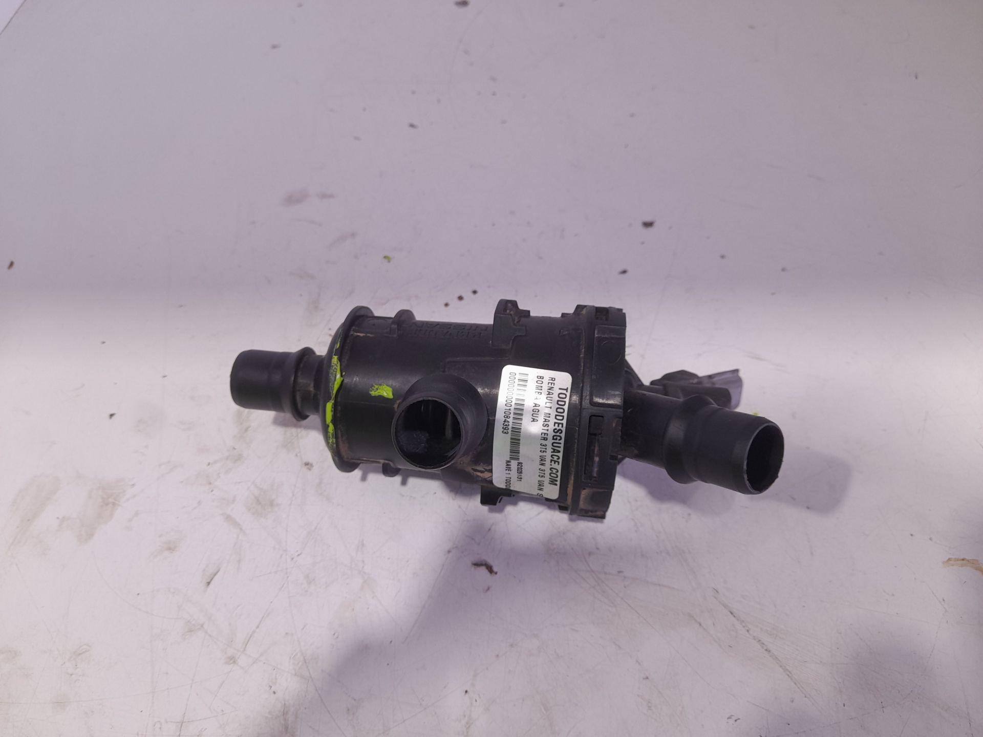 Bomba agua renault  no identificado