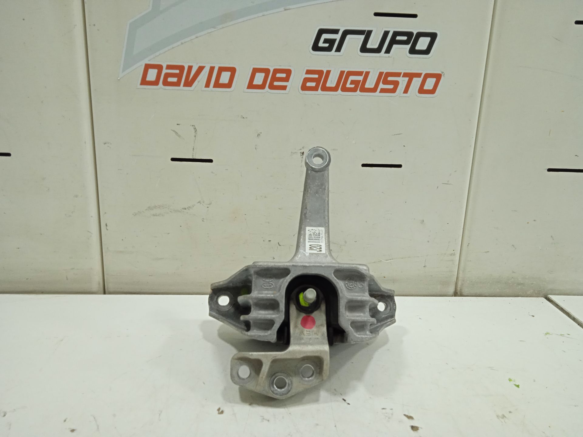 Soporte motor kia xceed tech