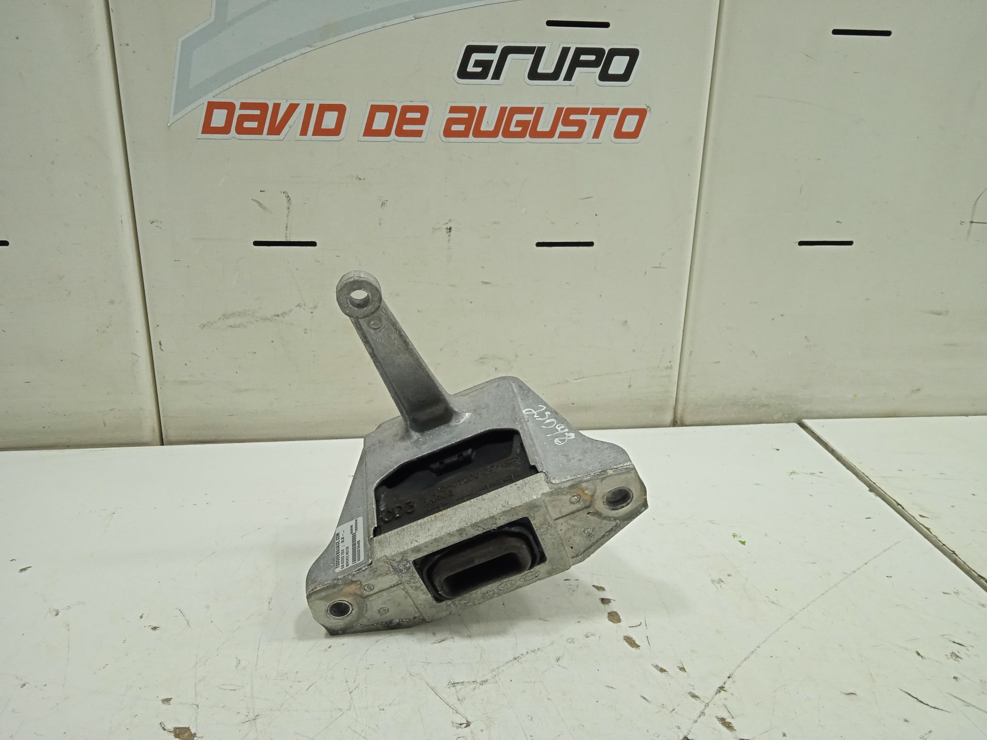 Soporte motor kia xceed tech