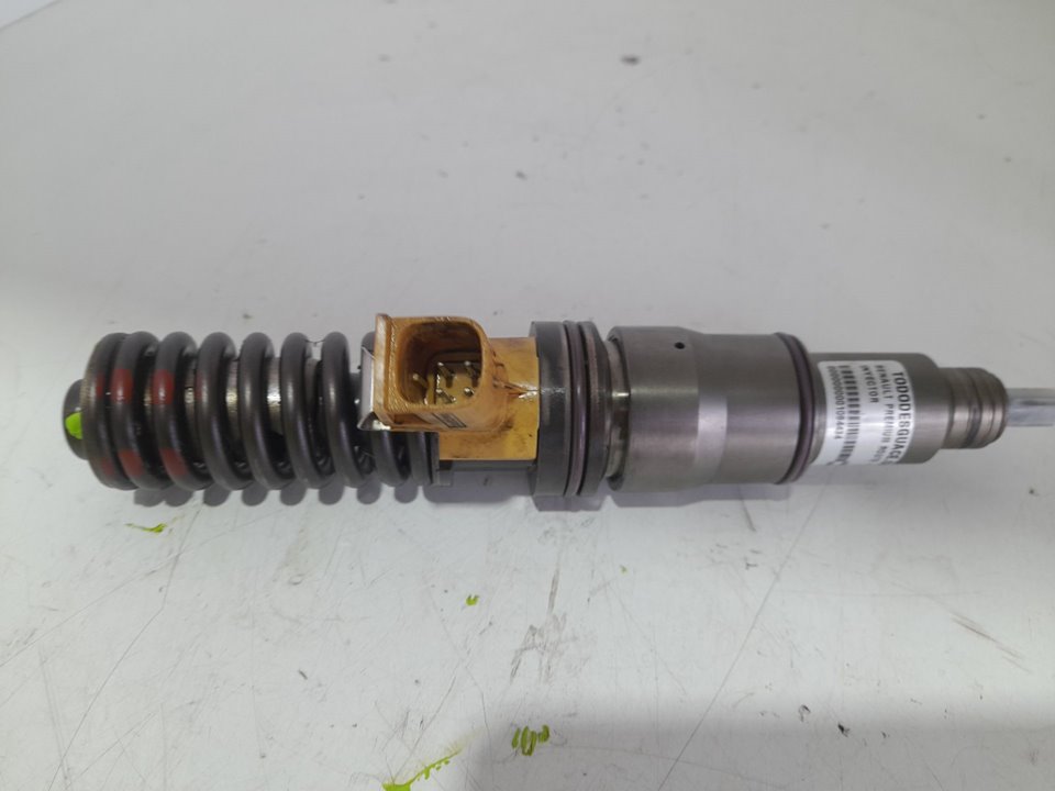 Inyector renault premium route fas 4x2 larga distancia