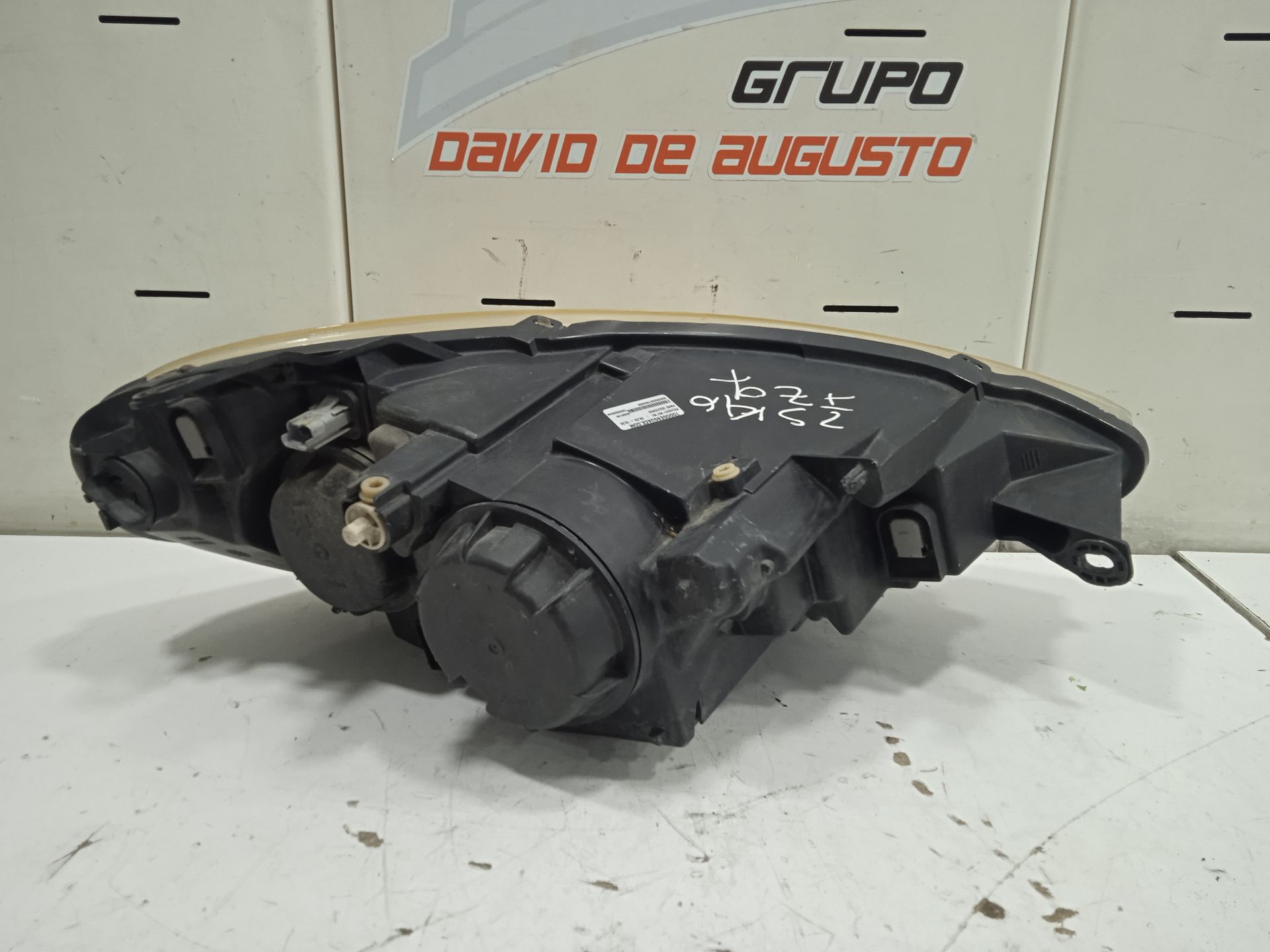 Faro izquierdo peugeot 807 sv