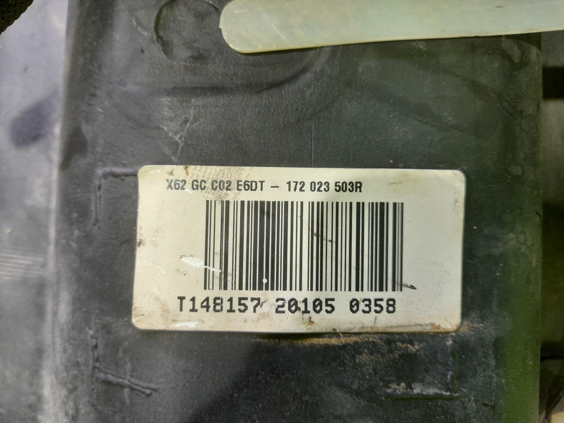 Deposito combustible renault  no identificado